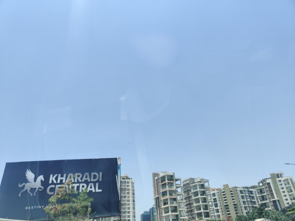 Pune Airport Eon Barclays Kharadi Luxe15 Suites Work Desks Eksteriør billede